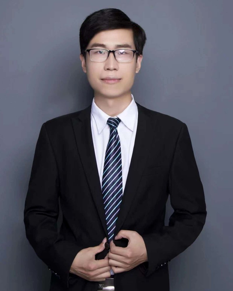 薛龙丹 河南管乐瀛律师事务所创始合伙人，金融保险与人身权领域律师